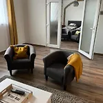 Apartment - Garden - Vendeghaz Nesvady