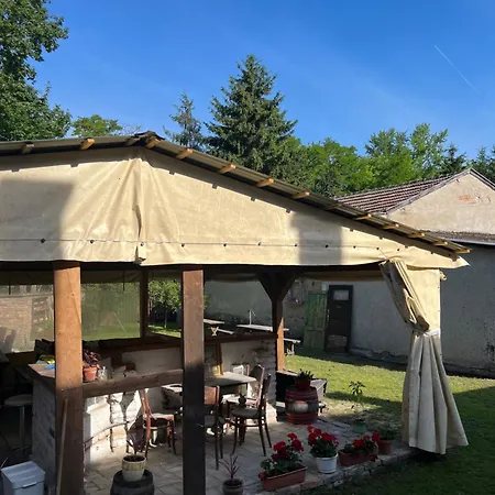 - Garden - Vendeghaz Nesvady