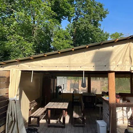 Apartment - Garden - Vendeghaz