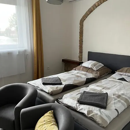 - Garden - Vendeghaz