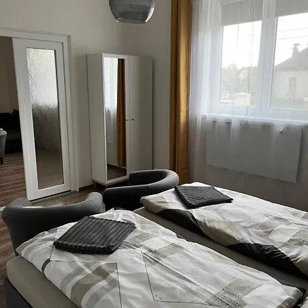 Apartment - Garden - Vendeghaz *